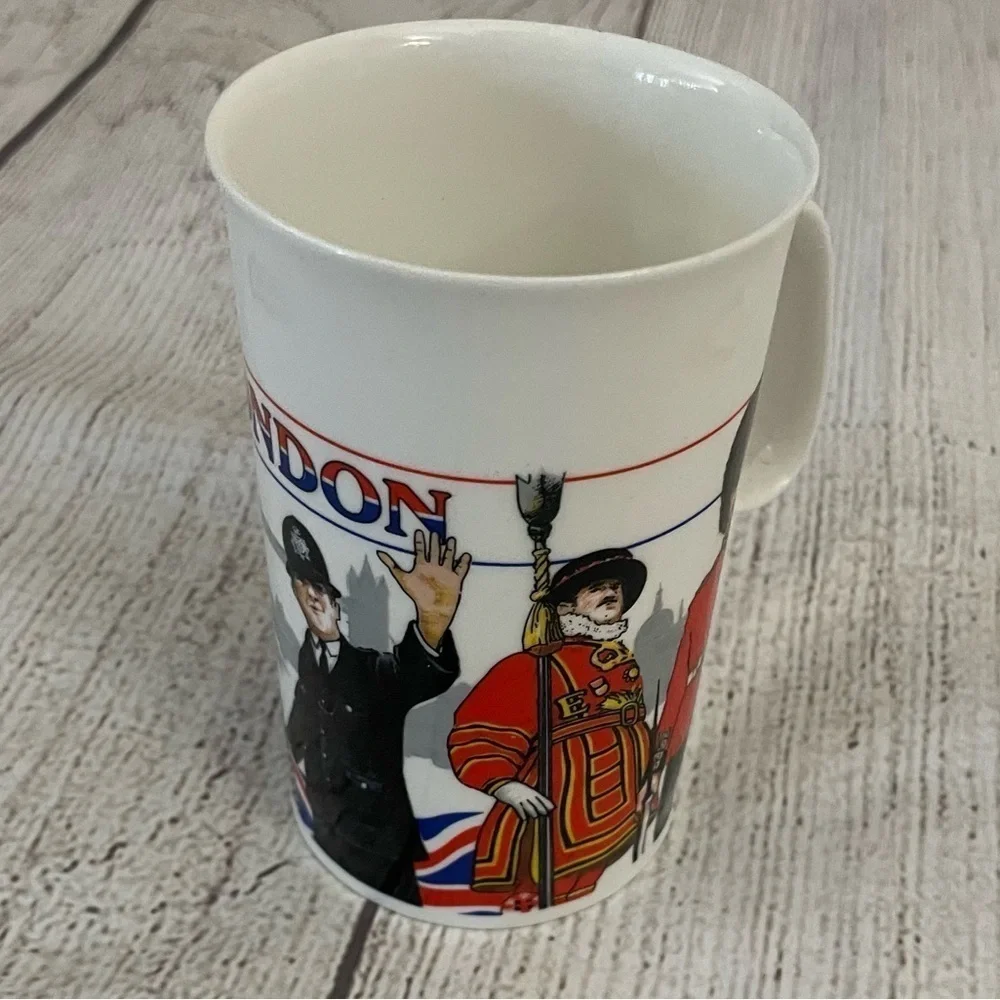 DUNOON CERAMICS London Designed Jack Dadd Fine Bone China Mug Made in England